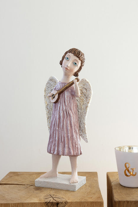 Lavinia enkeli luutulla