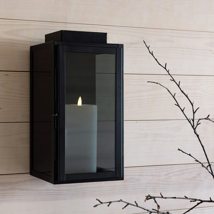 Tokyo seinälyhty värillisellä lasilla