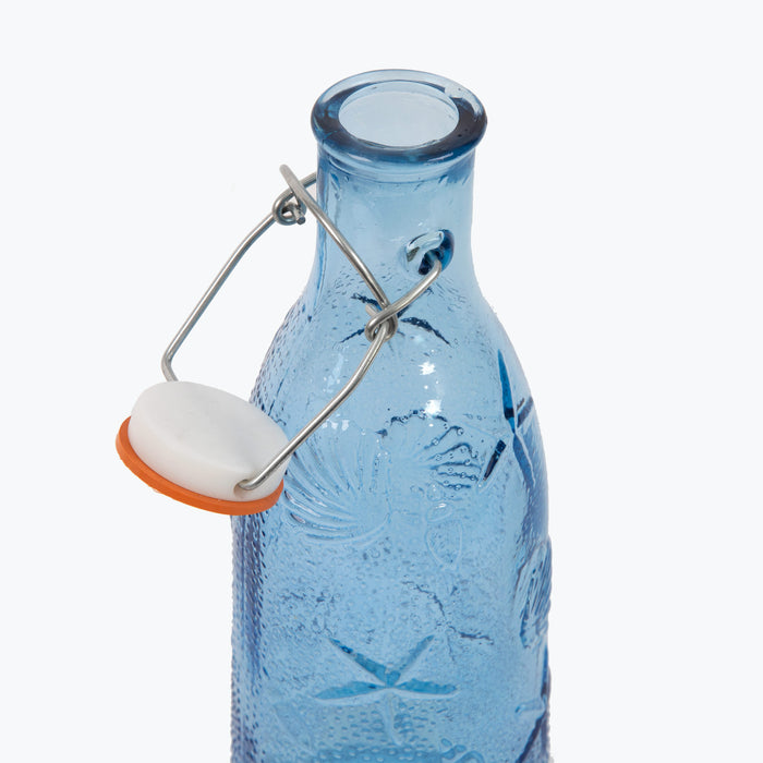 Oceano pullo korkilla